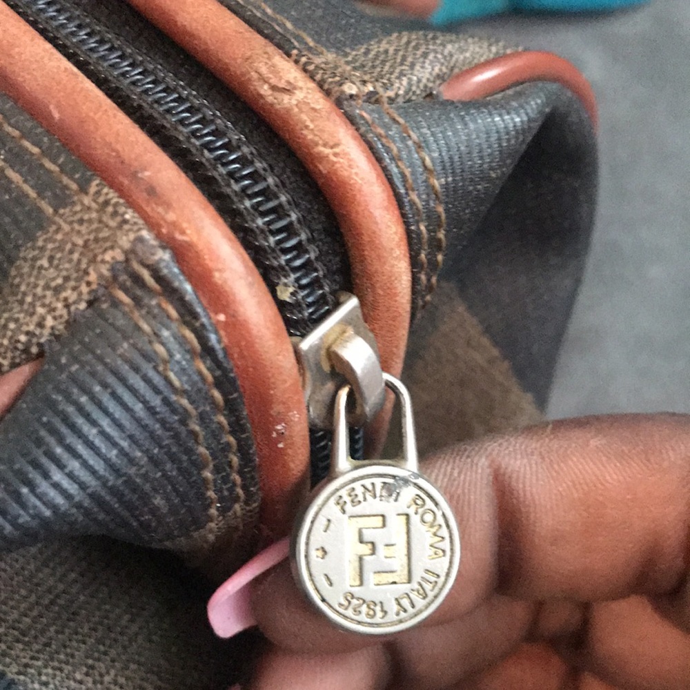Fendi Bag - Picture 8 of 10